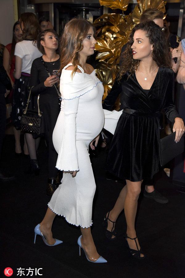 球星女友到底有多难当？胡梅尔斯和Cathy的相处之道你学得会吗？