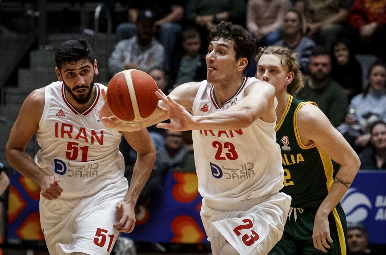 中国男篮凭什么能在世预赛打出10胜2负？