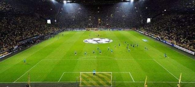 不是标准足球场：场地面积最小的六座英超球场