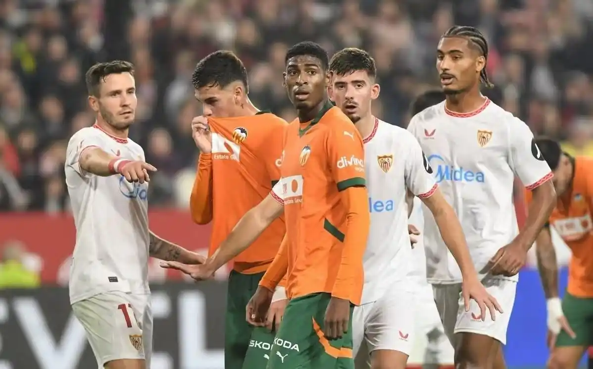 西甲半程积分榜_马竞领跑积分榜_西甲最新比赛及排名