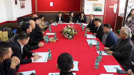 在法国混华人圈到底该不该加论坛？