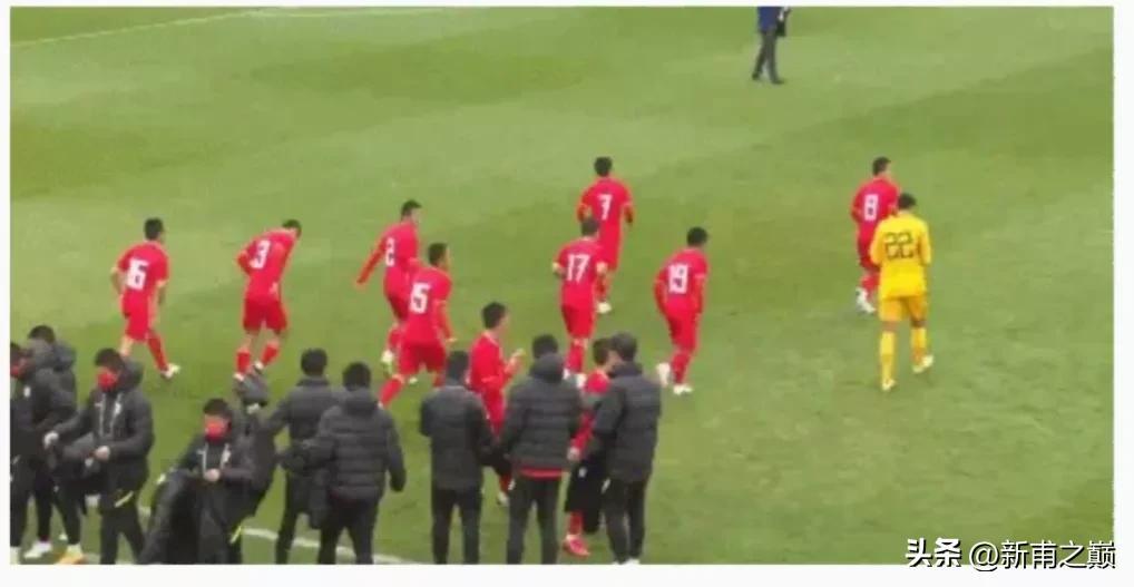 梦见自己做手工预示什么？2025年运势转折与能量破解法则