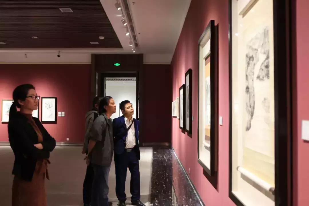 风华论坛：思想碰撞的舞台，行业变革的推手