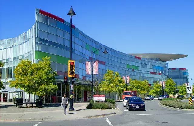 加拿大华人最多的城市是哪里?揭秘列治文的高比例华人社区 加拿大华人最多的城市是哪里?揭秘列治文的高比例华人社区