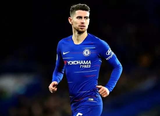 切尔西vs拜仁下半场发生了什么？战术调整如何改变战局？