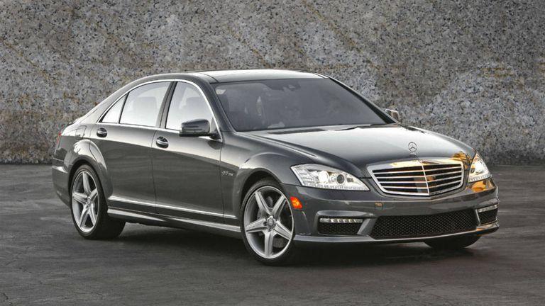 翰开局应该优先升级哪个建筑？