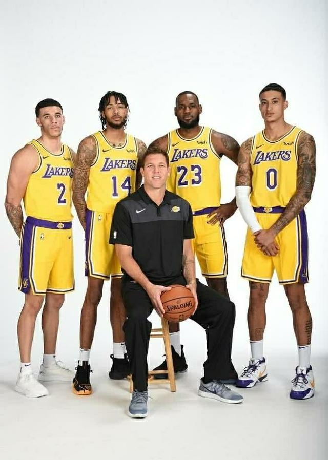 2012西班牙超级杯为何成为最疯狂的国家德比？