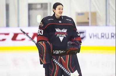 冰球米勒新手开局怎么活过三分钟？