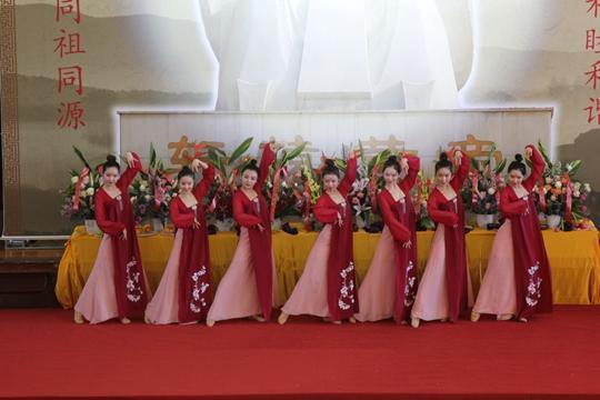 刚来澳洲找不到组织？华人必备神器怎么下载？