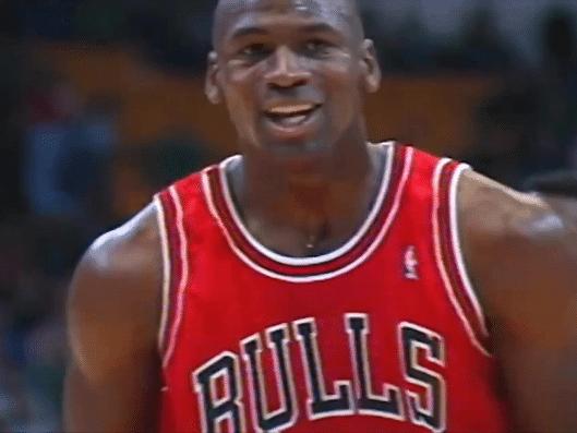 菜鸟怎么快速看懂NBA球星东契奇有多猛？