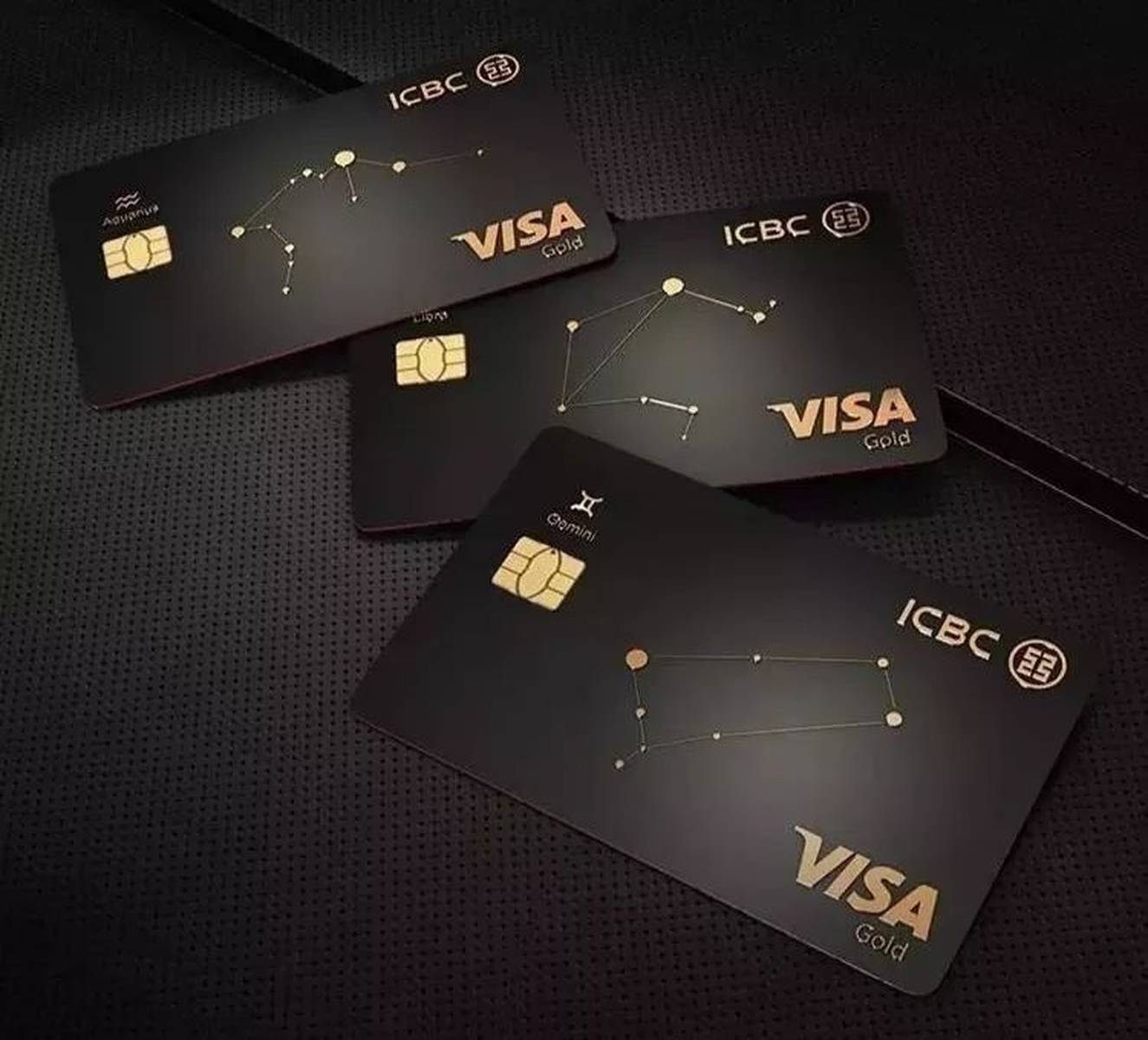 【工行白金卡年费多少】免年费技巧大公开，这样用卡超划算！