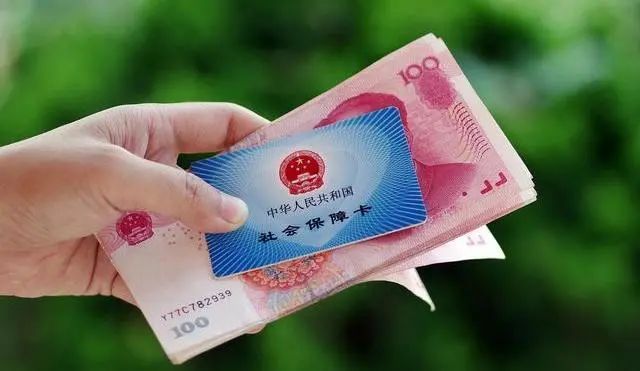 职工医保要交多少年退休后不用交?全国各省要求不同,提前了解 职工医保要交多少年退休后不用交?全国各省要求不同,提前了解