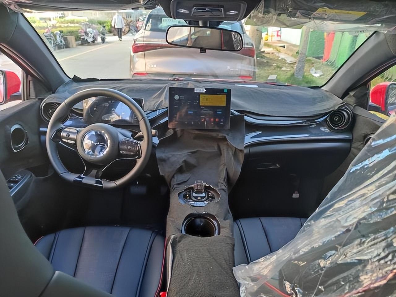 2024款比亚迪海豹到底值不值得买?看完报价和实拍图再决定! 2024款比亚迪海豹到底值不值得买?看完报价和实拍图再决定!