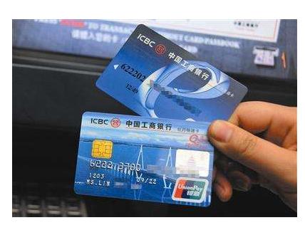 136 匹马力卖 40 万，新一代奔驰 GLB「大幅升级」