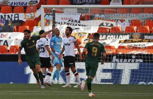 篮球迷必看！NBA直播平台推荐及使用指南