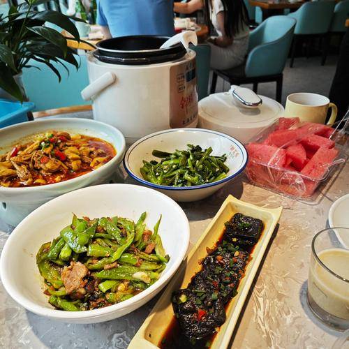 同事聚餐不踩雷菜品选择?兼顾口味不挑人 同事聚餐不踩雷菜品选择?兼顾口味不挑人