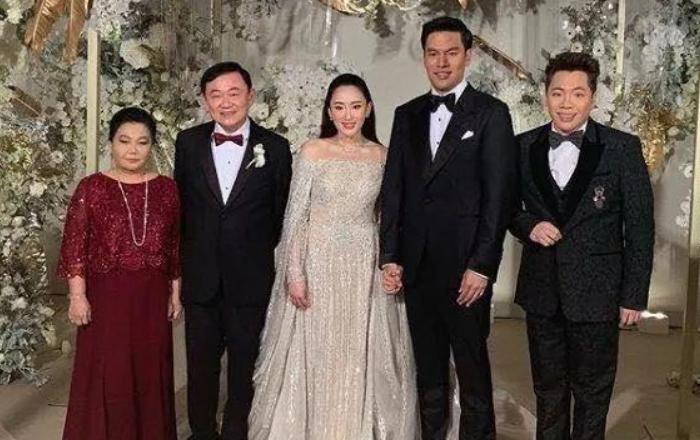 为什么泰国的华人论坛总在讨论英拉？