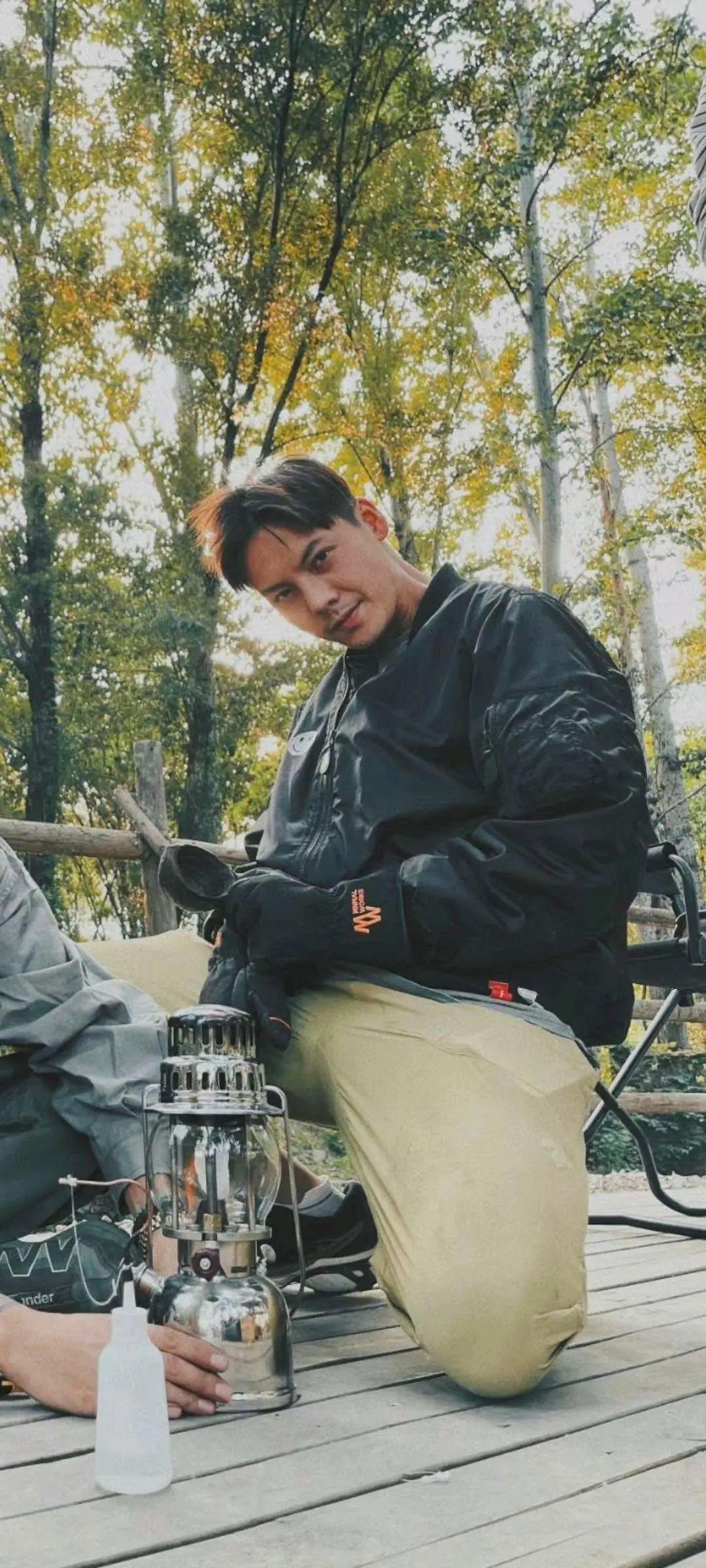 新手如何在野狼社交论坛三天混成大佬？