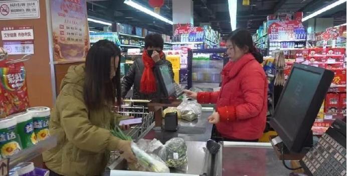 雨果·卡尔德拉诺的球拍里藏着什么秘密？