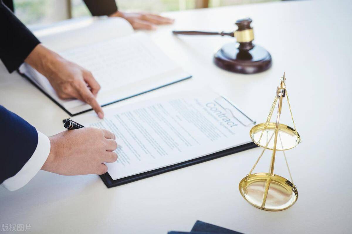 公司律师转执业律师需要几年？一文讲清关键要求