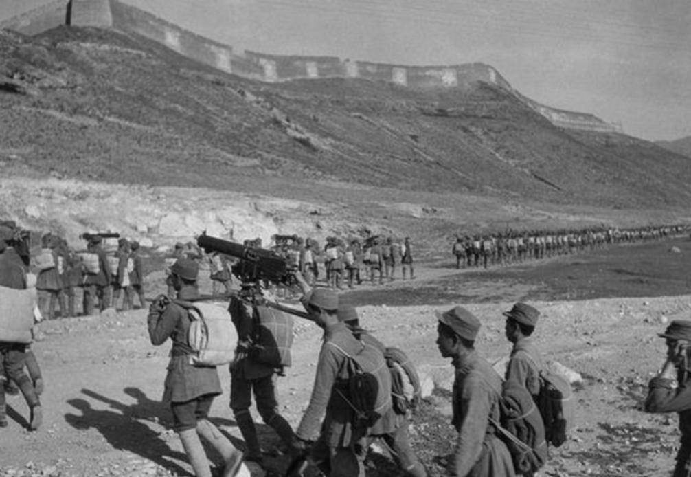 孙殿英与蒋介石关系_孙殿英军阀历史评价_谁能评价一下孙殿英这个人？