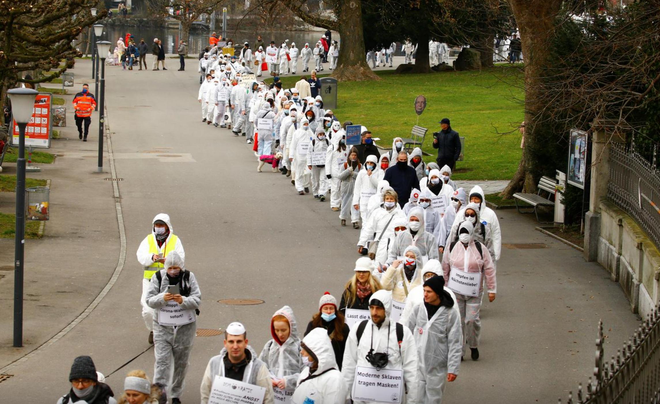 如何避开Polo汽车报价陷阱?新手必看的省5000元避坑指南 如何避开Polo汽车报价陷阱?新手必看的省5000元避坑指南