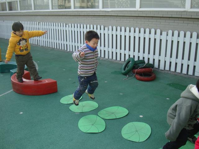 明升体育游戏小班教案有哪些具体内容，适配3-4岁幼儿