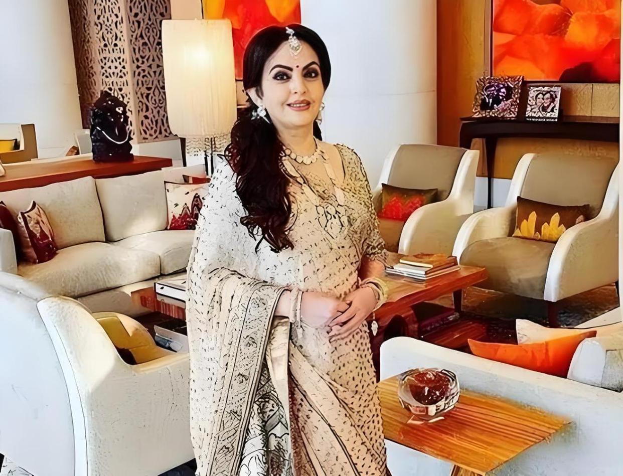 印度首富仆人伺候的奢华生活 印度首富仆人伺候的奢华生活