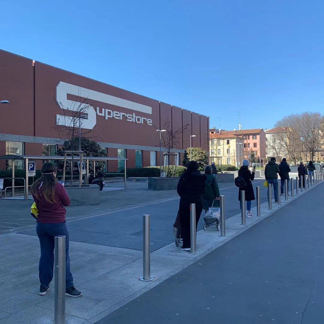 在国外生活如何快速找到华人组织？