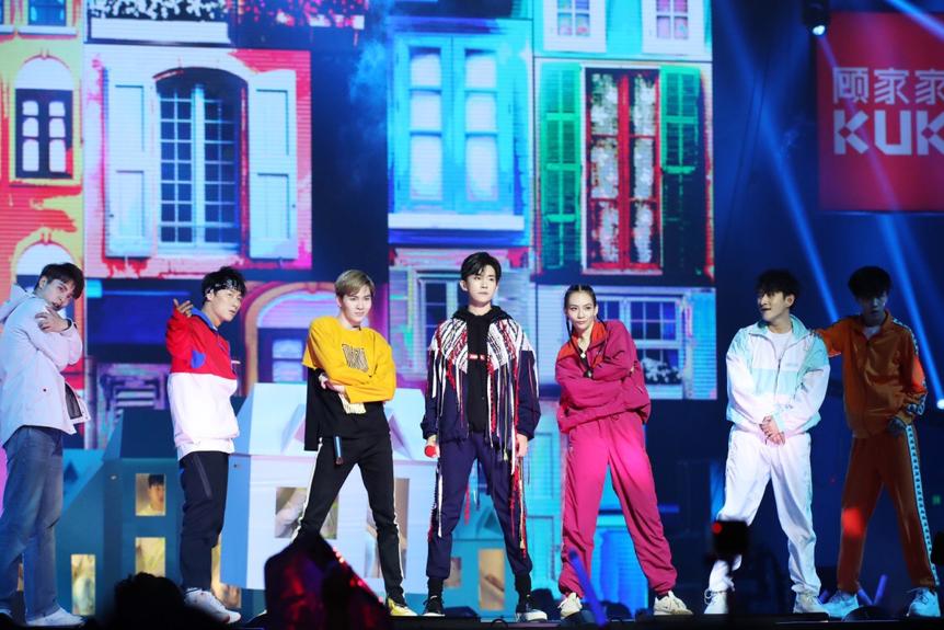 猫咪睡觉时抖腿是在做梦吗? 猫咪睡觉时抖腿是在做梦吗?