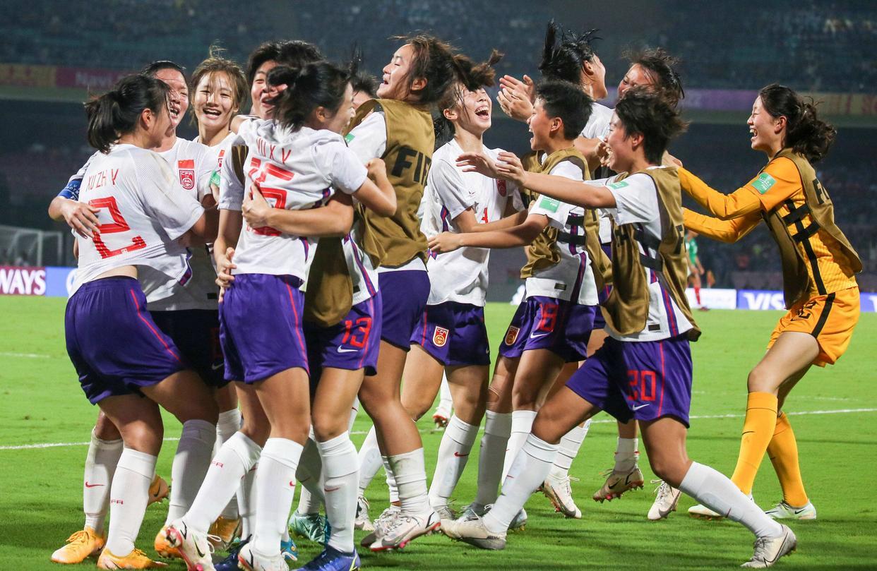 西班牙人队现在到底排第几？