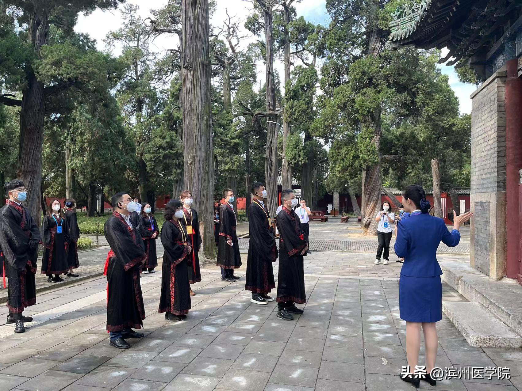 想进尼山华侨华人论坛工作有多难? 想进尼山华侨华人论坛工作有多难?