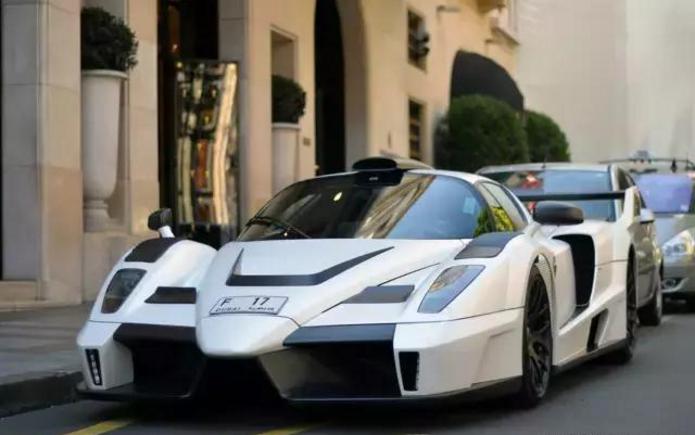 莱肯超跑凭什么能买下三辆法拉利？