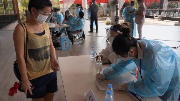 在国外生活如何快速找到华人组织？