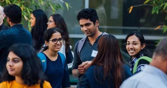 中印教育合作项目如何推动留学热潮？带你了解印度学生来华真相