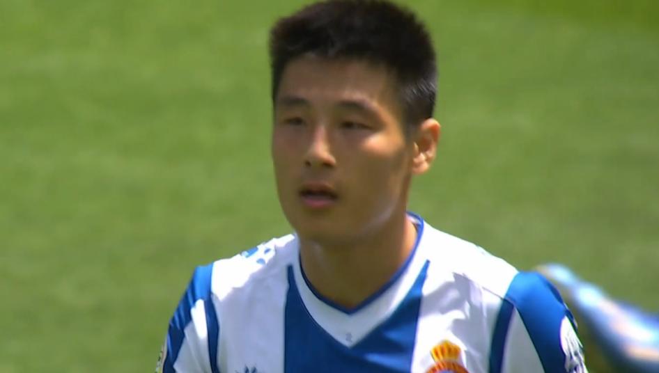 2025年梦见朋友怀了情人的孩子？3大预兆揭示情感财富转折点