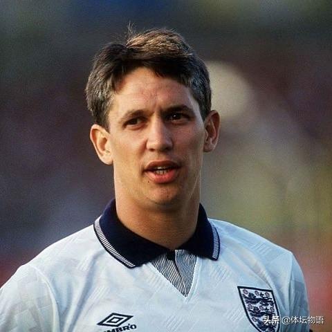 你家猫主子拉完屎会自己擦屁股吗？