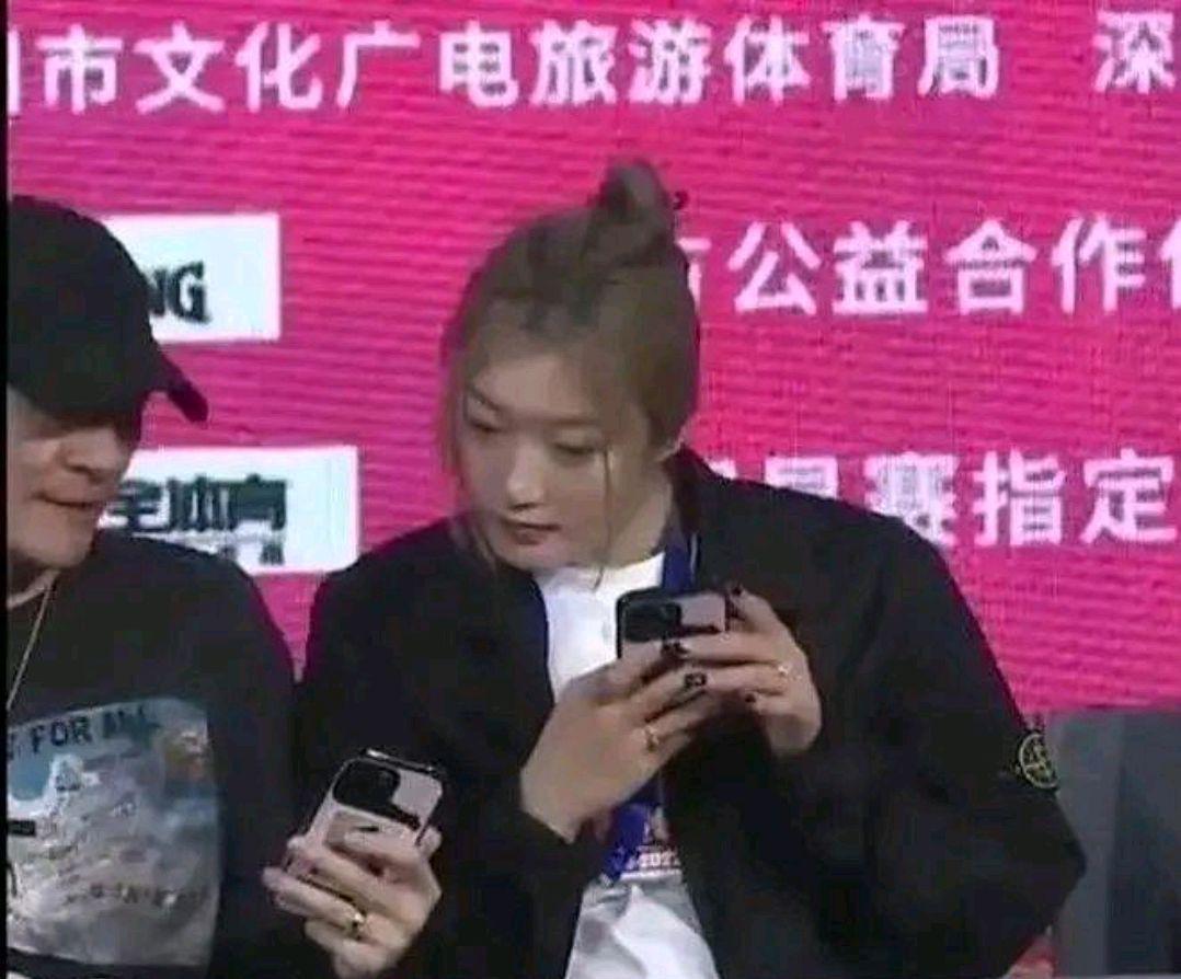 张隆到底有什么本事让中国女篮这么强？					

        <style> .reward.card-title {    margin: 3em 0 2em -1.25rem;    padding: 5px 45px 5px 20px;    width: 240px;    background: #FFF4DD url(/plugin/tt_reward/view/img/arw.gif) no-repeat 100% 50%;    color: #F26C4F;	font-size: 12px;}.xi1 {    background: #FFF4DD;    border-radius: 3px;    padding: 2px 3px;	margin-left: 5px;}td.reward,th.reward{    border-bottom: 1px dashed #CCC;	border-top: 0;}td.reward.xi3 {    color: #999;}.xi2,.xi1{    color: #F26C4F;}</style>						
						
										<div class=