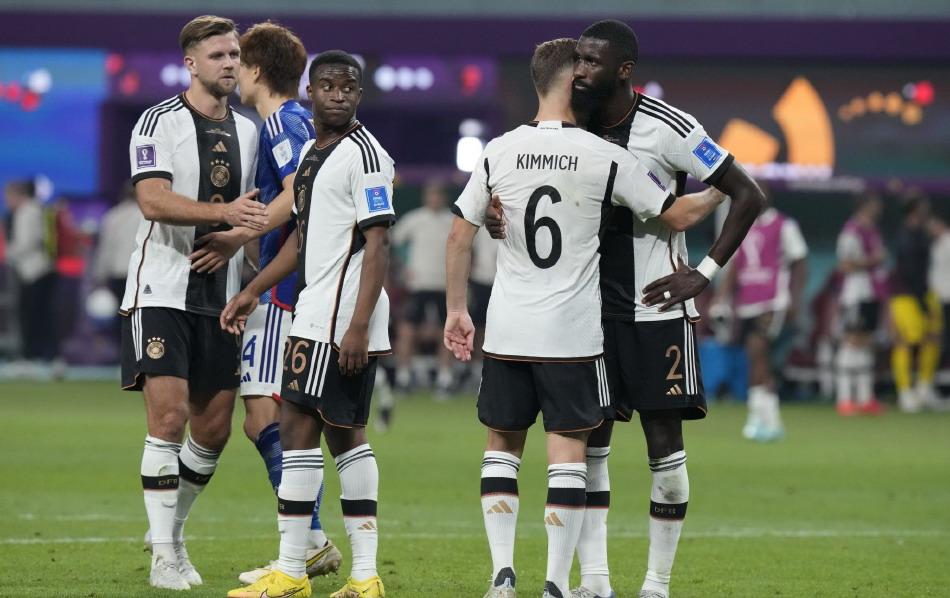 梦见亲戚舅舅预示什么？2025年星座×解梦全指南