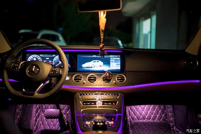 奔驰e300汽车图片夜间效果为何如此惊艳?实测解析 奔驰e300汽车图片夜间效果为何如此惊艳?实测解析