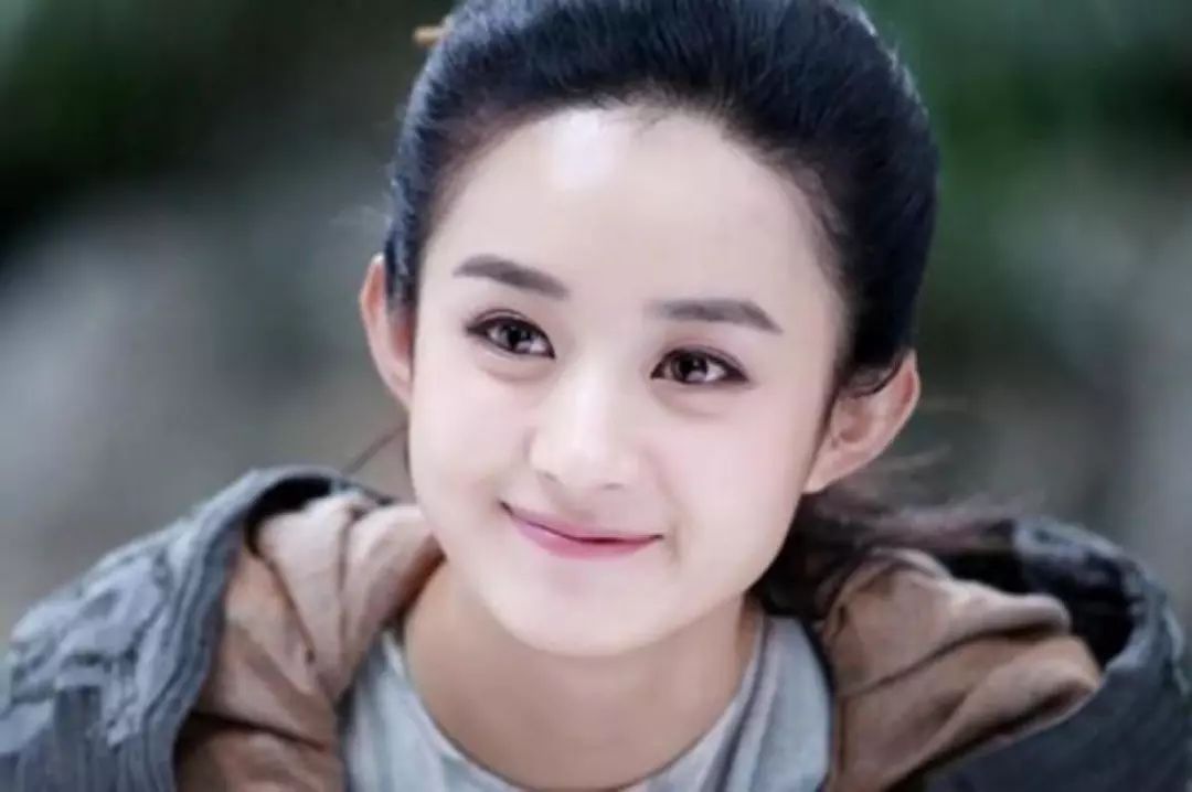 赵丽颖:从“草根圆脸”到“锋芒演员”，淬炼出野生的星光