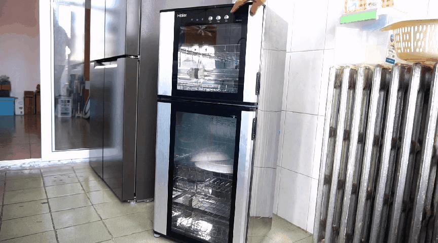 为什么布茨克斯踢球像在散步却是顶级中场？