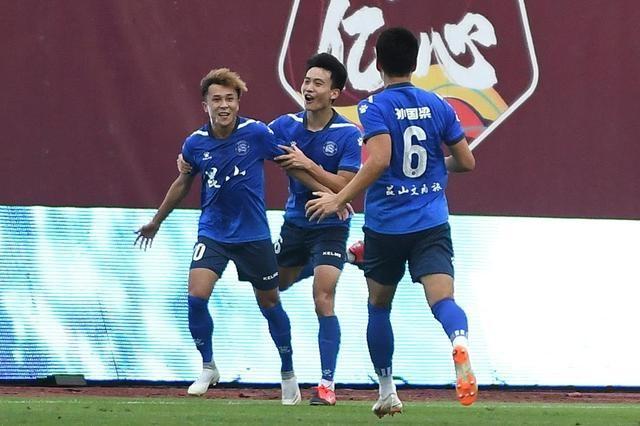 昆山FC新手怎么玩才能少走弯路? 昆山FC新手怎么玩才能少走弯路?