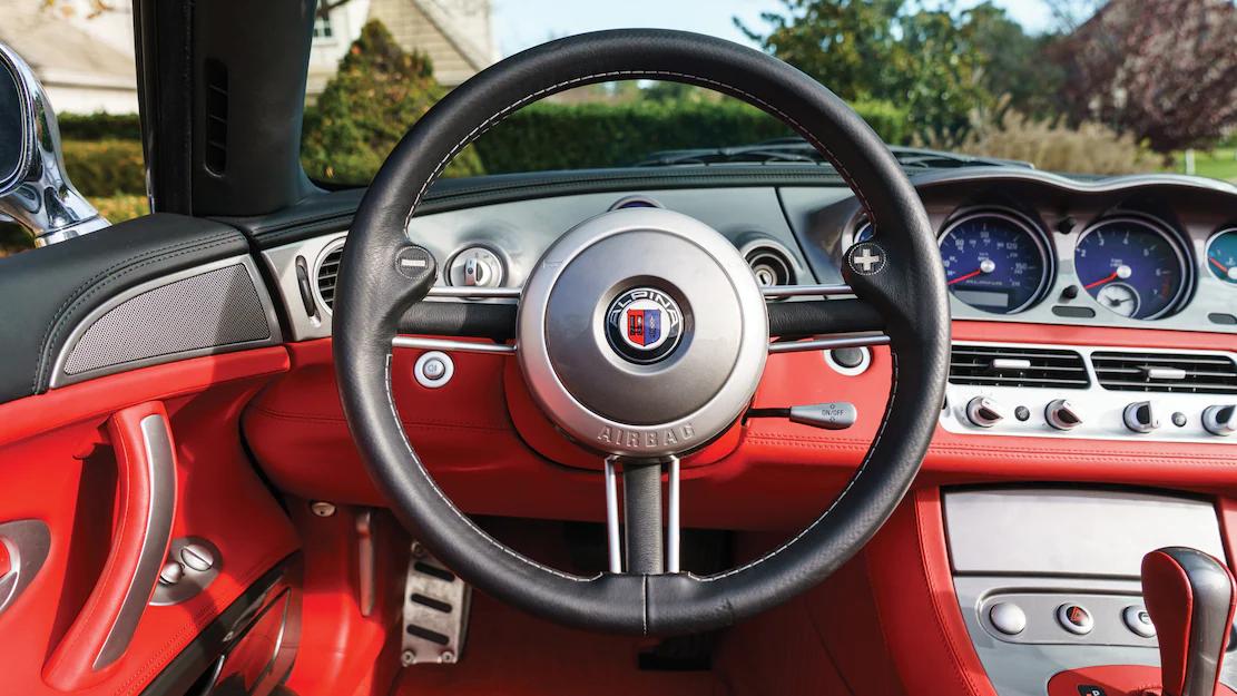 宝马Z8现在到底值多少钱? 宝马Z8现在到底值多少钱?