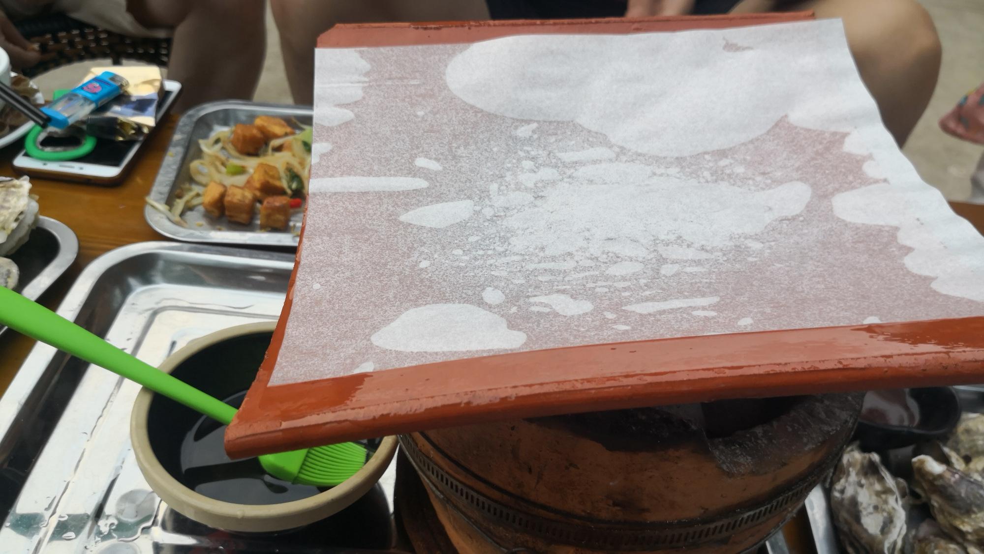 为什么 瓶 字偏旁是块破瓦片？