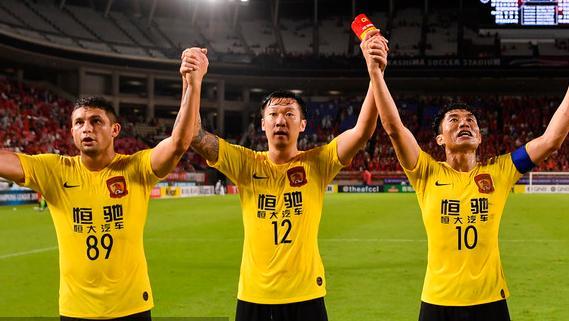 李学鹏的防守动作为啥总被裁判盯上? 李学鹏的防守动作为啥总被裁判盯上?