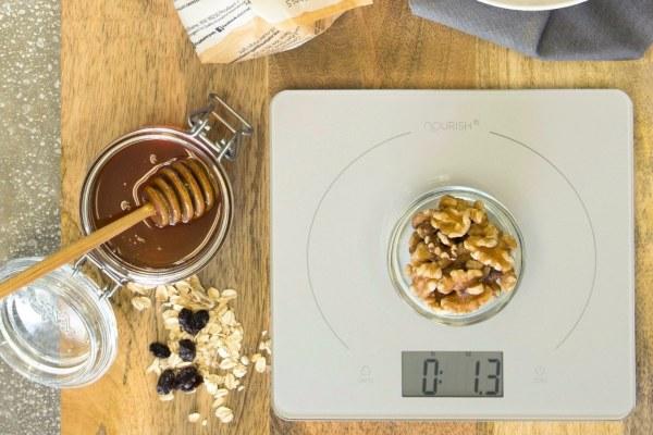 梦见外星人要抓自己预示什么?2025年3类人转运指南 梦见外星人要抓自己预示什么?2025年3类人转运指南