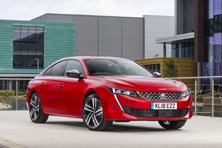 DS 5LS：法式豪华轿车的独特魅力，为何它至今仍被车迷热议？