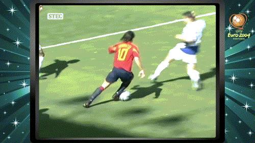 劳尔·莫伦特斯为什么能让新手开局就爽到摔手柄？