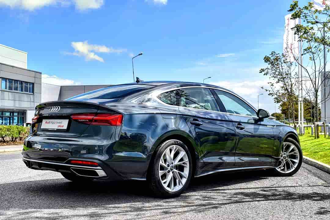 奥迪e5sportback图片实拍:全方位展示外观内饰细节 奥迪e5sportback图片实拍:全方位展示外观内饰细节